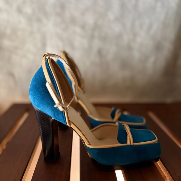 FENDI Pumps/Heels Suede Blue/Tan Size EU 38 US 8 - Picture 3 of 5